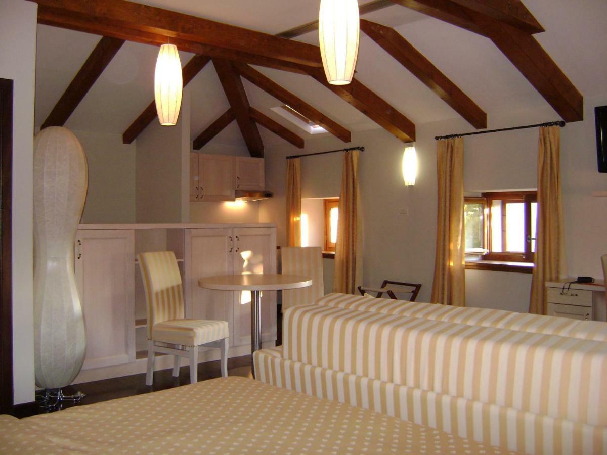 Boutique Hotel Vela Vrata بوزت المظهر الخارجي الصورة