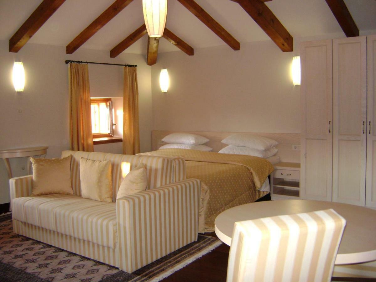 Boutique Hotel Vela Vrata بوزت المظهر الخارجي الصورة